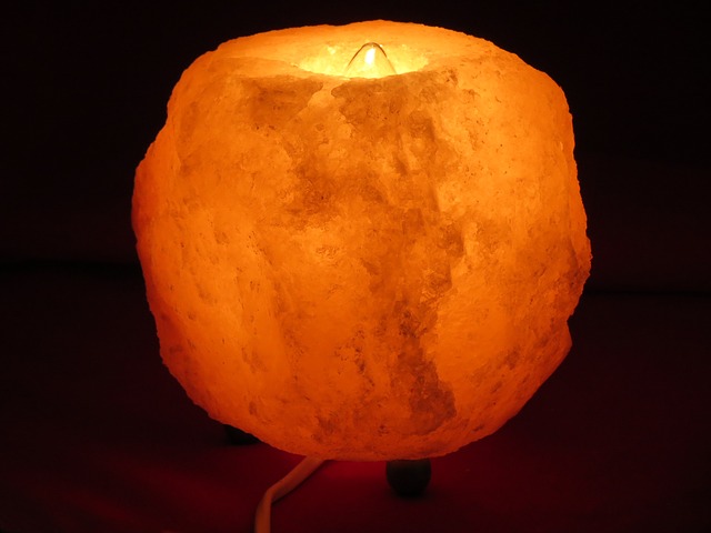 Why A Himalayan Salt Lamp Is One Of The Greatest Things You Could Own